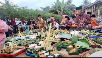 Warga Kampung Simpangagung Peringati Bulan Muharam