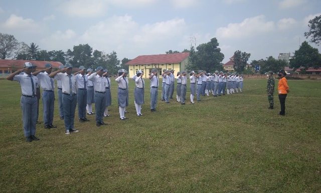 Paskibra Seputihmataram Giatkan Latihan