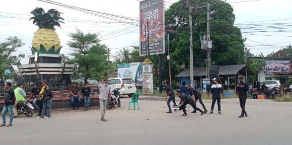 Peduli Cianjur, KMCL Bersama Insan Seni se-Lampung Galang Dana di Tugu Nanas
