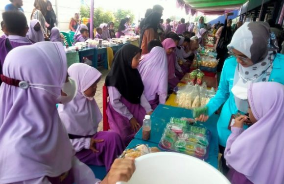 Siswa dan Walimurid Antusias Ikuti Market Day SD IT Smart Insani Bandarjaya