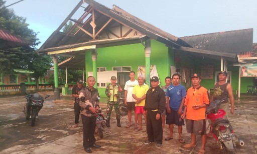 Gerak Cepat Camat Trimurjo Tinjau dan Data Korban Puting Beliung