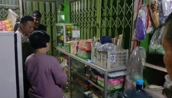 Warung Sembako Milik Kabiro Media di Lamteng Disatroni Maling