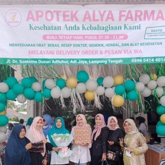 Grand Opening Apotek Alya Farma Berikan Cek Kesehatan Gratis
