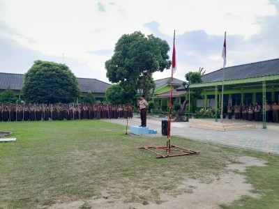 SMPN 2 Seputih Mataram Adakan Perkemahan