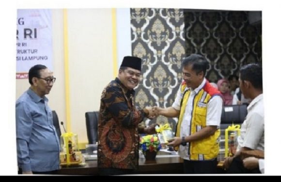Terima Kunjungan Spesifik Komisi V DPR, Bupati Musa Ahmad Beberkan Kondisi Jalan di Lamteng