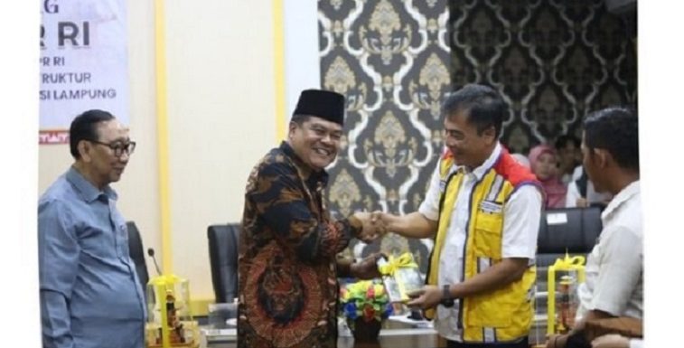 Terima Kunjungan Spesifik Komisi V DPR, Bupati Musa Ahmad Beberkan Kondisi Jalan di Lamteng