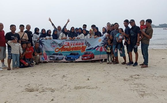 Bangun Solidaritas, Recalate Gelar Anniversary ke 3 di Pantai Mutun