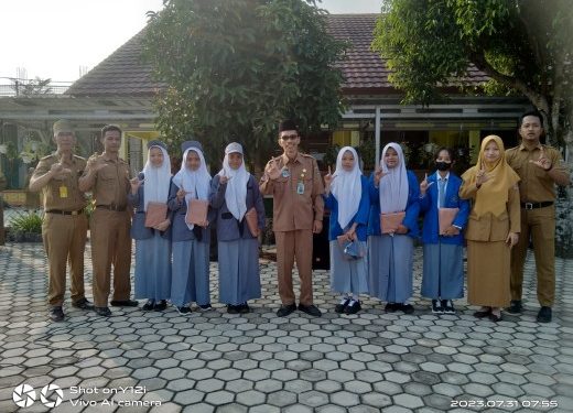 Dengan GLS, Siswa di SMAN 1 Bangunrejo Dipacu Semangat Membaca