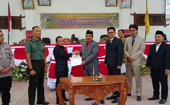 DPRD Lamteng Gelar Paripurna Kesepakatan Bersama Rancangan KUA dan PPAS Tahun 2024