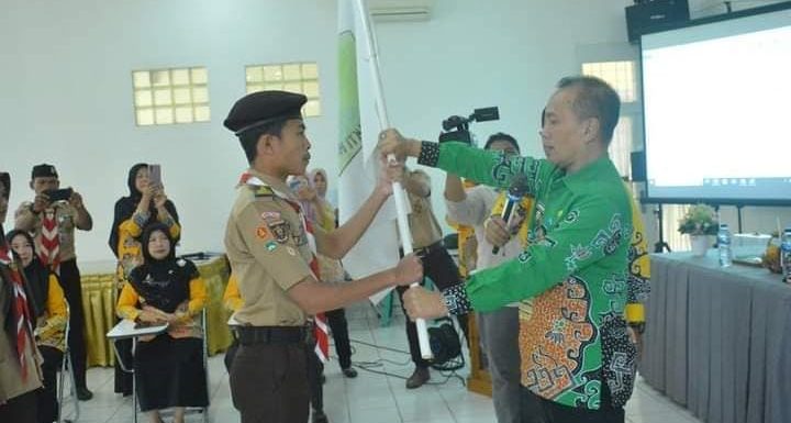 Lampung Tengah Berangkatkan Peserta Kemah Tingkat Nasional ke Jakarta