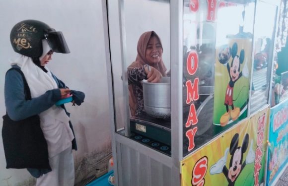 Digemari, Somay Hokkie Sehari Bisa Terjual Hingga 1000 pcs