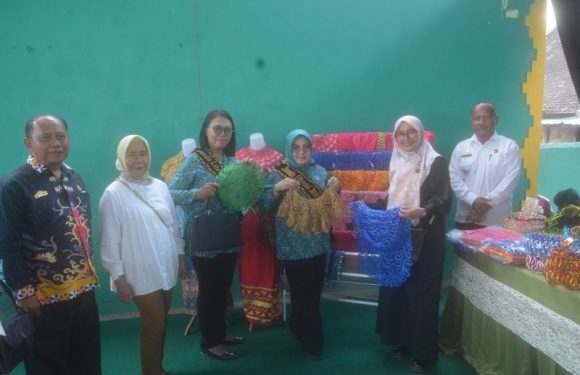 Kunjungi SMAN 1 Punggur, Bunda Literasi Lamteng Mardiana Ajak Stop Bullying