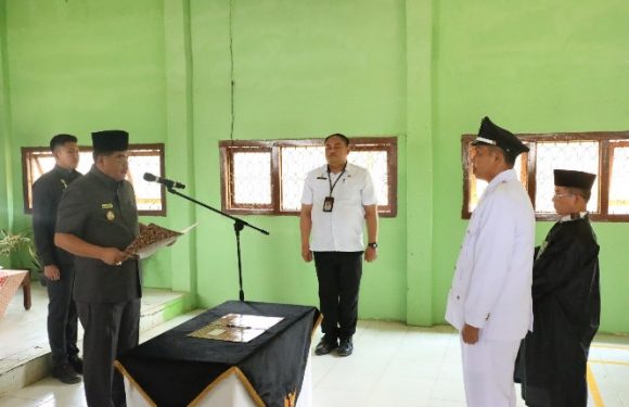 Lantik PAW Kakam Mojopahit, Bupati Musa; Layani Masyarakat dengan Baik dan Bijaksana