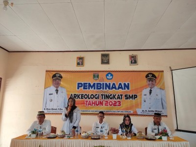 Disdikbud Lamteng Kenalkan Dunia Arkeologi kepada Pelajar SMP