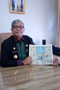 Mantan Bupati Lampung Tengah yang Tutup Usia Aktif di Medsos