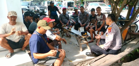Jumat Curhat di Pasar Kambing, Begini Imbauan Kapolsek Seputihbanyak