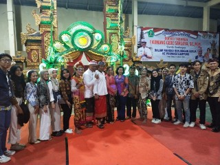 I Komang Koheri Dampingi Bupati Tabanan Kunjungi Danau Tirtagangga dan Jumpai Tokoh Transmigran di Kampung Rama Dewa