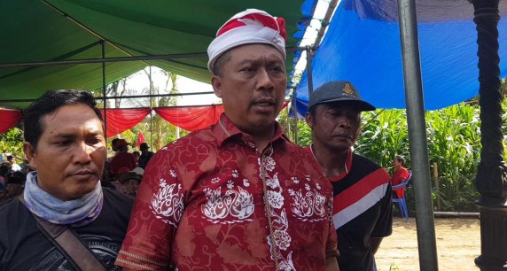 Komang Koheri Siap Realisasikan Permintaan Masyarakat soal Bansos