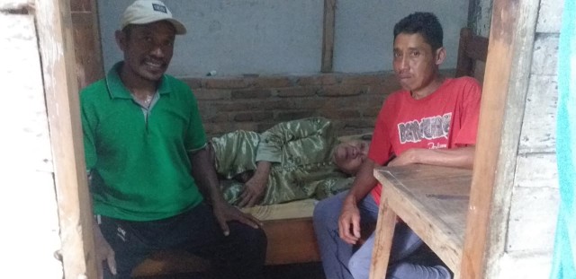 Melalui Komang Koheri, Pemuda asal Raman Utara akan Usulkan Program Bedah Rumah untuk Nenek Yatinem