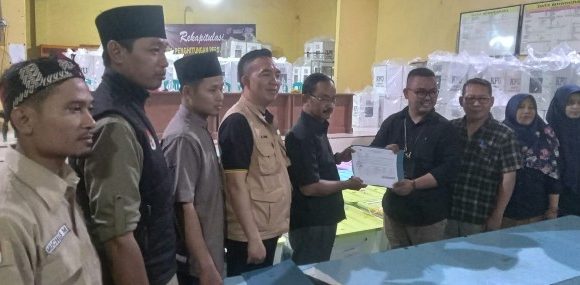Hasil Pleno Perolehan Suara di Seputihagung Capres 02 Prabowo-Gibran Unggul