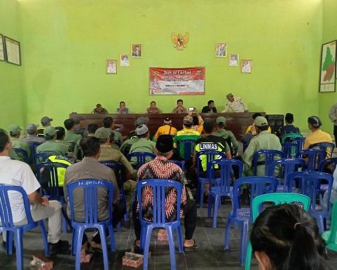 Jumat Curhat di Trimurjo, Kasat Binmas Polres Lamteng Imbau Masyarakat Jaga Kerukunan Jelang Pilkada 2024