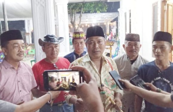 Diduga Jadi Penyebab Jalan Rusak, Tokoh Pemuda Lamteng akan Laporkan Truk Batu Bara ke Pemda dan DPRD