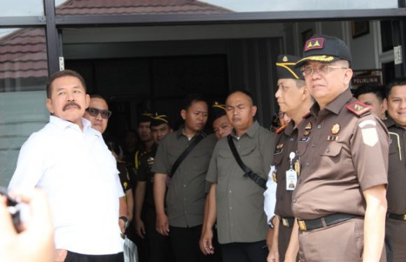 Kunjungi Kejari Lamteng, Ini Pesan Jaksa Agung RI Sanitiar Burhanuddin
