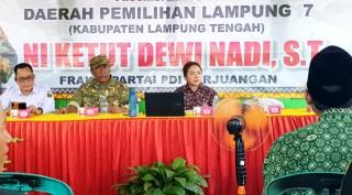 Reses Ni Ketut Dewi Nadi di Rumbia, Peserta Usulkan Perbaikan Jalan dan Renovasi Kantor Kampung