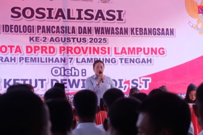 Ni Ketut Dewi Nadi Laksanakan Sosialisasi PIP dan Wawasan Kebangsaan Kepada Anggota Paskibra Seputihraman