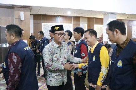 Bupati Lampung Tengah Ardito Wijaya Resmi Lantik Tim SIGERMAS PAK-SI, Upaya Maksimalkan Sektor Pendapatan Daerah