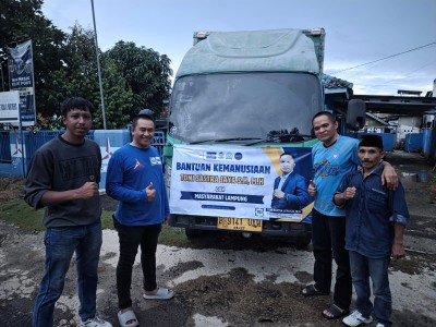 Anggota DPRD Lamteng Toni Sastra Jaya Salurkan Bantuan Kemanusiaan Untuk  Korban Bencana di Sumatra