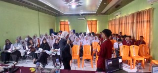 Perdalam Dunia Teknologi dan Informasi, MAN 1 Lampung Tengah Gelar Sosialisasi dan Pelatihan Jurnalistik
