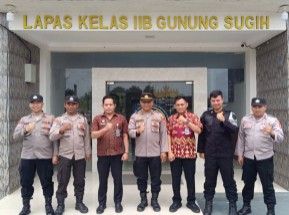 Perkuat Sinergitas, Sat Binmas Polres Lamteng Sambangi Lapas Kelas II B Gunung Sugih