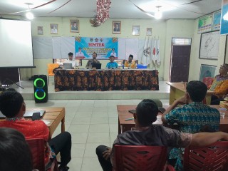 Camat Seputih Mataram Hadiri Bimtek Pengelolaan Keuangan dan Aset Kampung