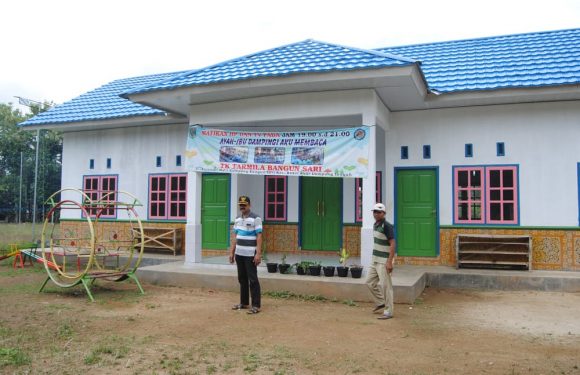 ADD Kampung Bangunsari Bangun Lapen dan Gedung TK