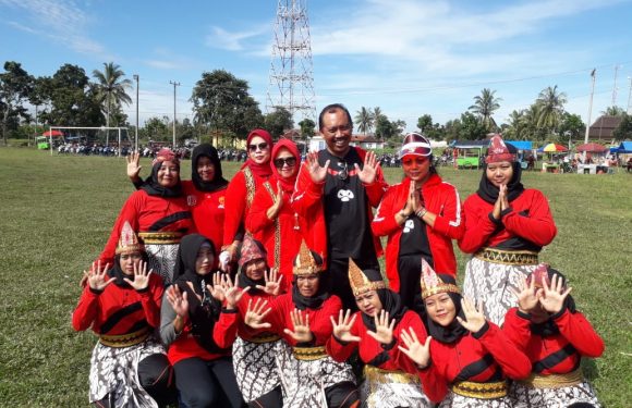 Dukung Capres dan Caleg, Warga Seputihraman Ramaikan Lomba Senam Kreasi 01, 10, 9 dan 4