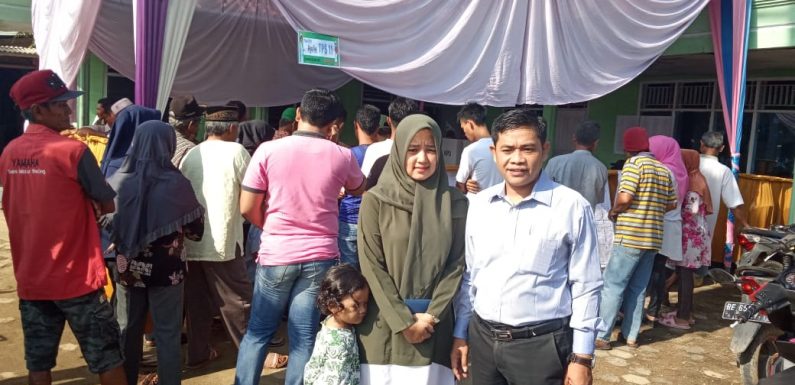 Ketua KPU Nyoblos di TPS 11