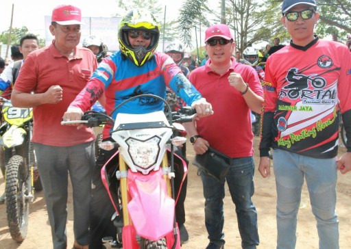 Bupati Loekman Buka Hut Portal ke-2, Diramaikan Ratusan Raider Dari Berbagai Daerah