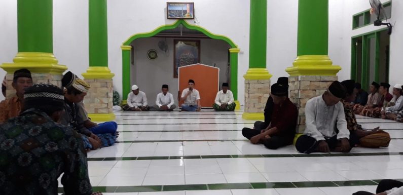 Hadiri Yasinan, Sekcam Buminabung Sosialisasikan Program Bupati Loekman