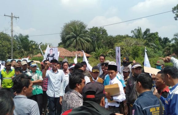 Ratusan Warga Desak Kejari Lamteng, Segera Proses Dugaan Penyimpangan ADD Kakam Payung Makmur
