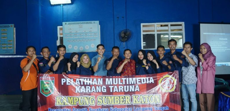 Pemuda Karang Taruna Sumber Katon Dapat Pelatihan Multimedia