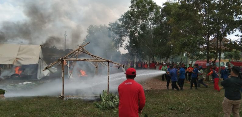 Dua Rumah Terbakar saat Terjadi Angin Puting Beliung di Rumbia