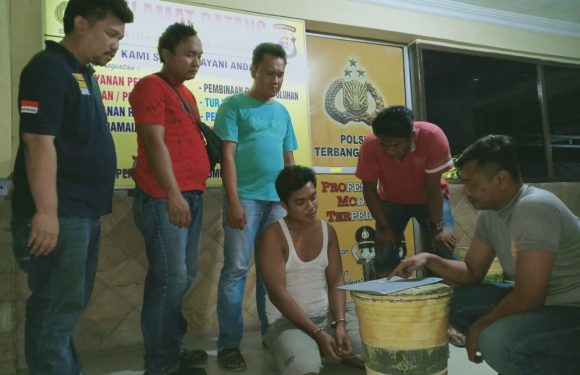 Kurir Sabu Diamankan Polsek Tebas Saat Hendak Transaksi