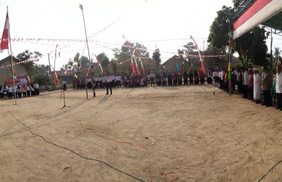 Warga RT 18 Kampung Karangendah Ini, Adakan Upacara Peringatan HUT RI ke 74