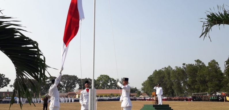 Camat Seputihmataram Pimpin Upacara HUT RI