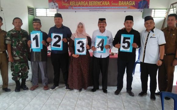 Calon Kakam Lempuyangbadar Ambil Nomor Urut