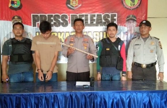 Polsek Waypengubuan Tangkap Penganiaya Teman hingga Hidung Patah