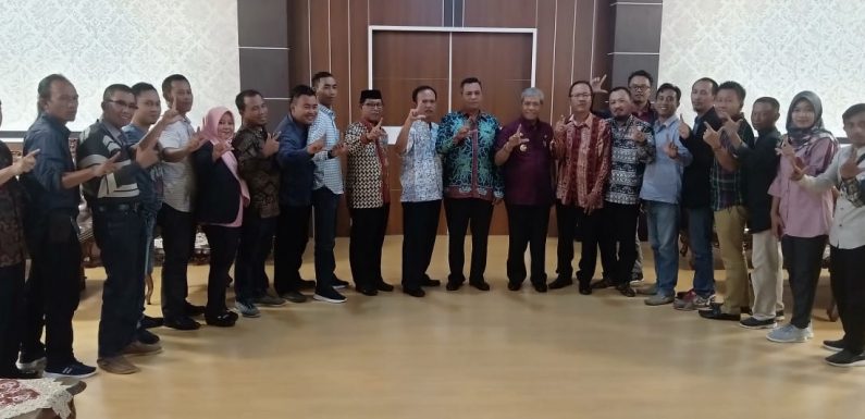Audiensi dengan Bupati, PWI Lamteng Paparkan Program Kerja