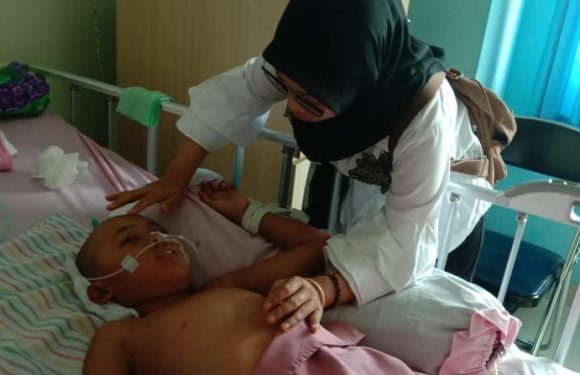 Tertimpa Pagar, Bocah Kelas 3 SD di Gayabaru 2 Ini Butuh Uluran Tangan
