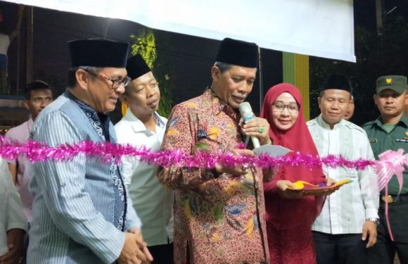 Bupati Loekman Resmikan Balai Kelurahan Bandarjaya Barat